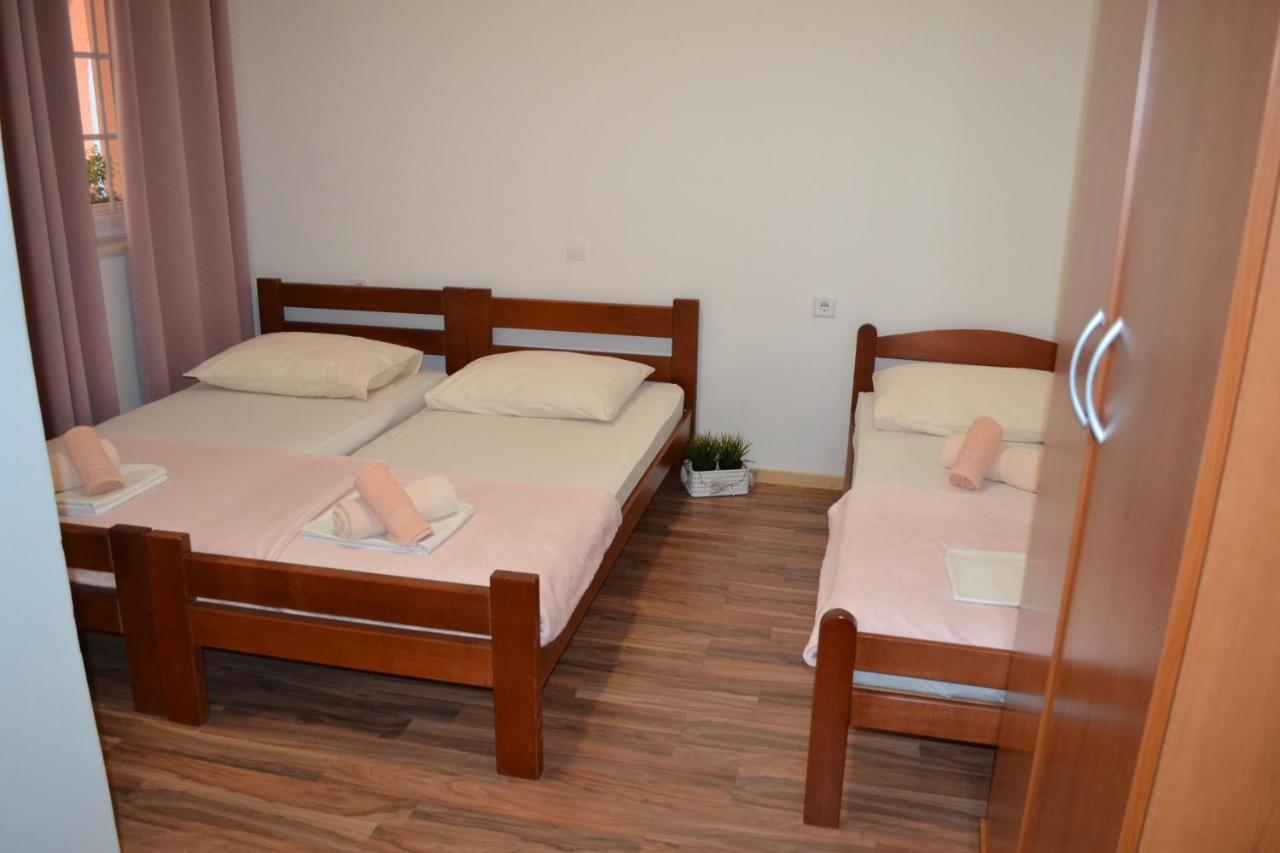 Apartments Rem Novaglia Esterno foto